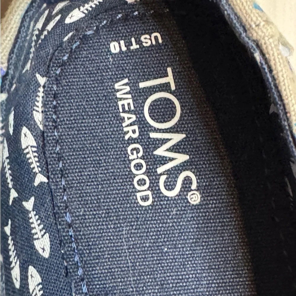 Toms Kids Shoes with Blue and Gray Shark Print. Size 10. Good Condition